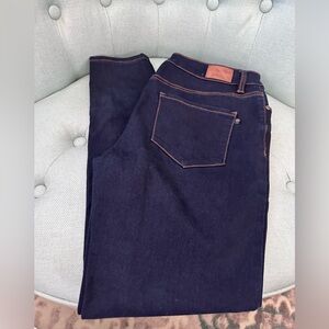 TAHARI skinny jeans
